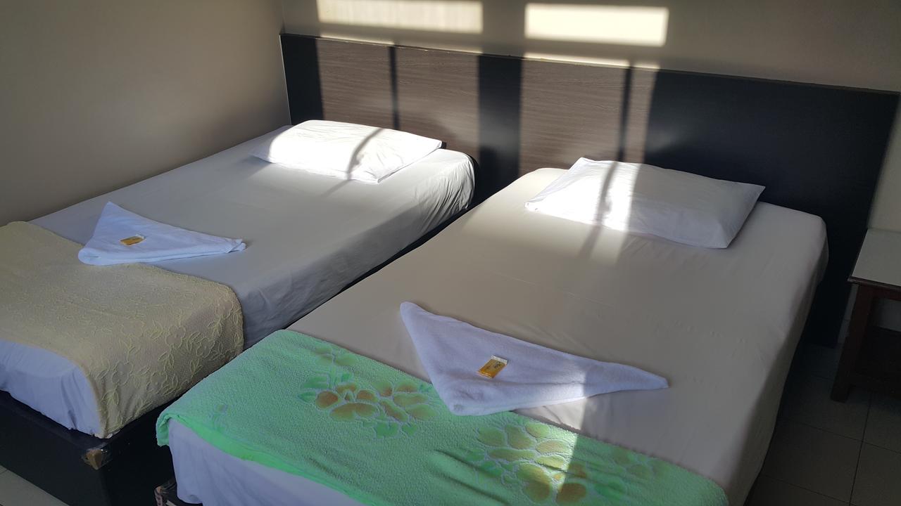 Mandarin Hotel קוצ'ינג חדר תמונה