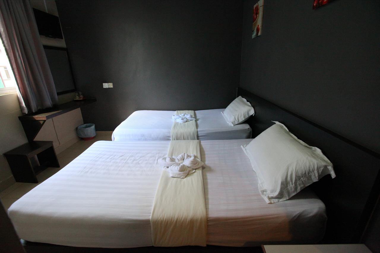 Mandarin Hotel קוצ'ינג מראה חיצוני תמונה